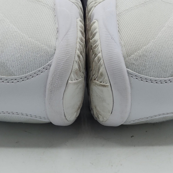 Varsity Spirit Phantom Cheer Shoes Ultra Lightweight Superior Grip In White 10 - Picture 10 of 16
